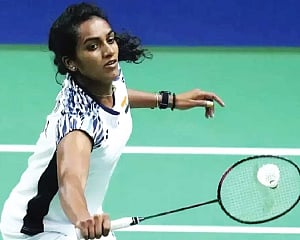 Sindhu overcomes first-round hurdle, Shetty exits from China Masters