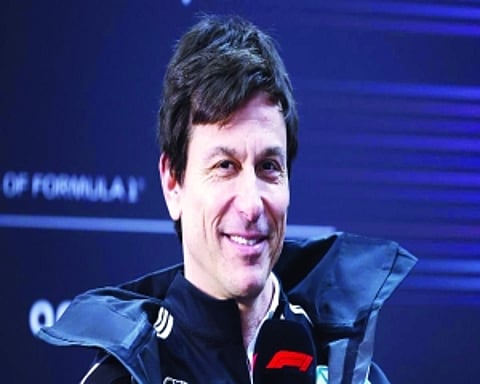 Toto Wolff denies rumours of signing Verstappen for 2026