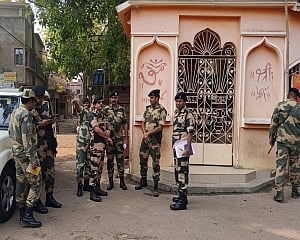 VHP holds country-wide protests against Murshidabad violence, demands President's Rule in Bengal