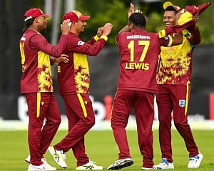 West Indies posts 256-5 and beats Ireland by 62 runs to clinch T20 cricket series