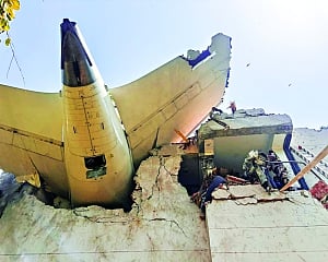 When a Dreamliner Crashed...