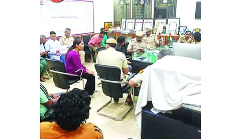2,809 complaints addressed during Thana Divas-Jansunwai