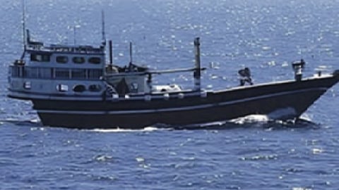2 ships hijacked off Yemen, Somalia; 22 Indians safe