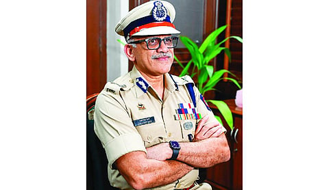 26/11 hero Sadanand Date takes charge as Maharashtra DGP