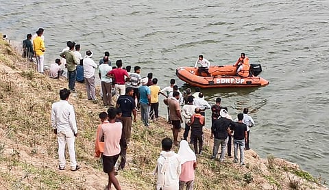 5 drowned, 1 missing after boat capsizes in Yamuna river in UP’s Hamirpur