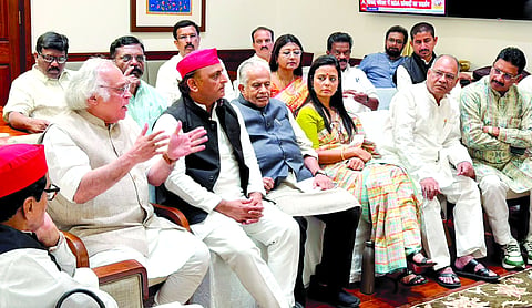 Akhilesh slams Centre over student protests in Delhi