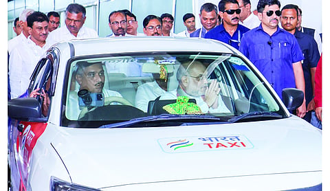 Amit Shah launches cooperative-based Bharat Taxi in GujaratPioneer News Service n Gandhinagar