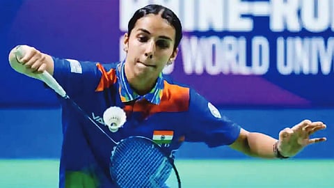 Anahat sINGH enters semis of Squash