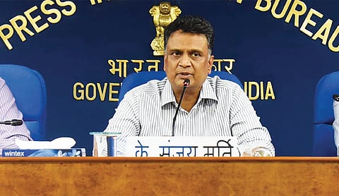 Autonomous bodies must use scorecard for financial prudence: CAG