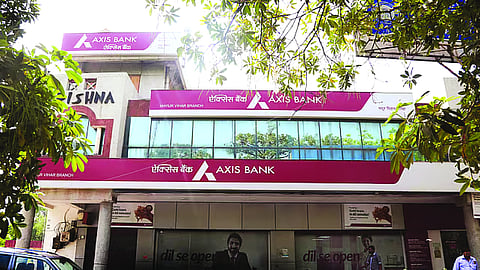 Axis Bank chases to recover INR 66,338 cr from defaulters, files 3,209 cases