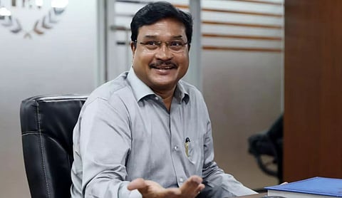 BJP, BRS welcome HC ordering removal of HYDRAA Commissioner