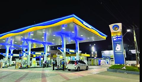 BPCL to buy 40% stake in Tiki Tar and Shell India for `85 crore