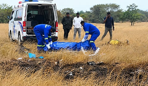 California helicopter crash kills two, leaves 2 hospitalised