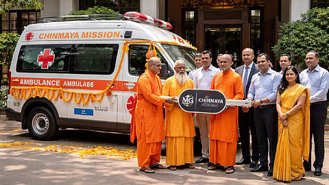 Chinmaya mission gets ambulance for social service