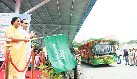 CM Rekha flags off 200 e-buses, launches Delhi-Rohtak service