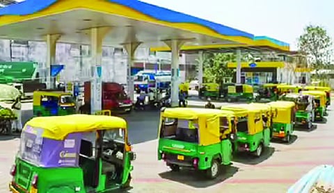 CNG hits record Rs 80.09/kg after 2nd hike in 48 hours
