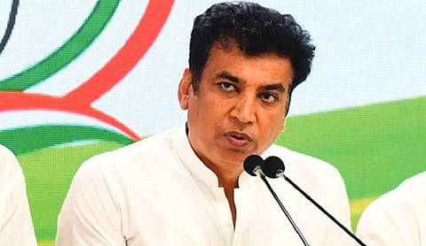 Congress demands panel to probe fire