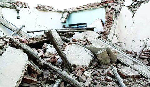 Couple killed as house roof collapses in New Usmanpur, case filed against owner