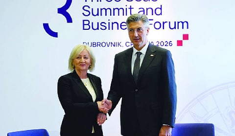 Croatia, Bosnia sign pipeline deal to reduce dependency on Russia