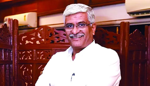 Culture minister Gajendra Shekhawat visits Hampi