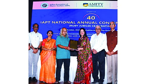 Dr Amita Chauhan gets lifetime achievement award for promoting science