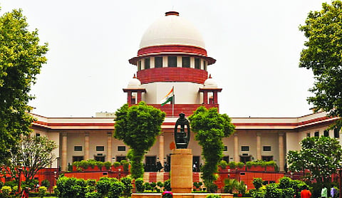 Ensure encroachment-free walking space on all roads: SC