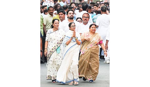 Entire Union Cabinet, 19 CMs would not help BJP win Bengal polls: Mamata