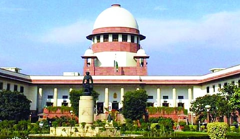 Externment order violates fundamental freedom: SC