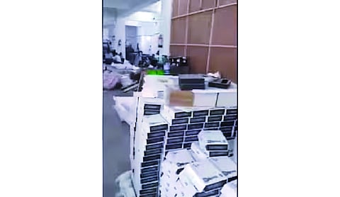Fake mobile accessories racket busted
