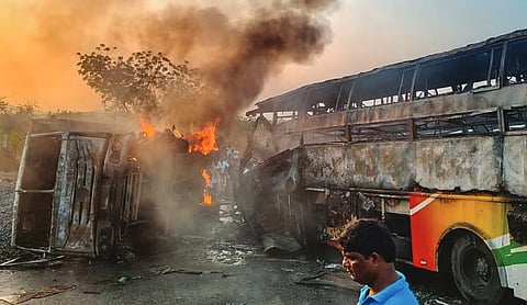 Fire on board bus kill 14 in Andhra Pradesh