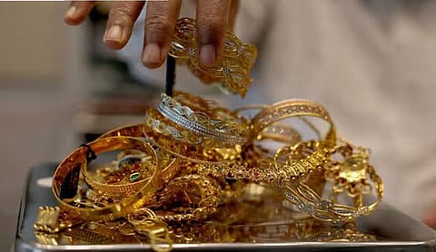 Gold and Silver prices fall again, 24 carat gold gets cheaper across major Indian cities