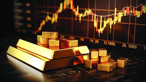 Gold futures drops nearly 4 pc to INR 1.47 lakh/10g
