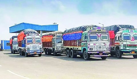 Govt approves plan to replace old trucks, buses with EVs