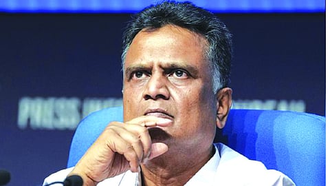 Increasing use of AI, data analytics strengthening power sector: CAG