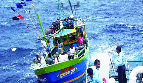 Indian fishermen arrested by Sri Lankan navy for alleged poaching