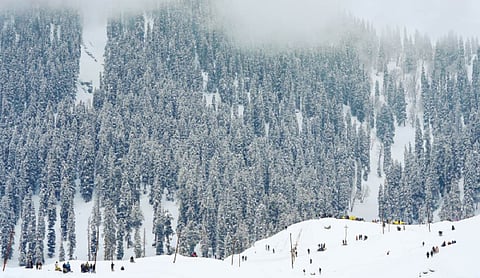 J&K, HP see fresh snowfall, rains
