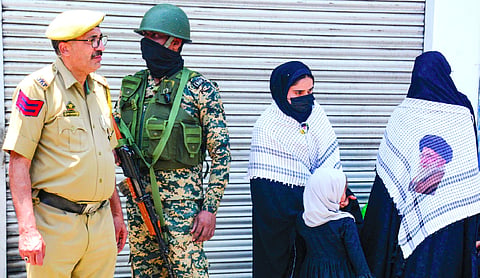 J&K Police allege attack by Army inside station