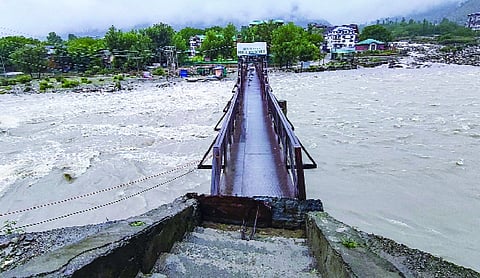 Jammu flash flood death toll rises to 26