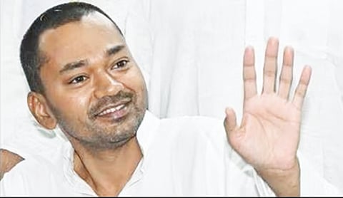 JD(U) is family, pledge to serve people: Nishant
