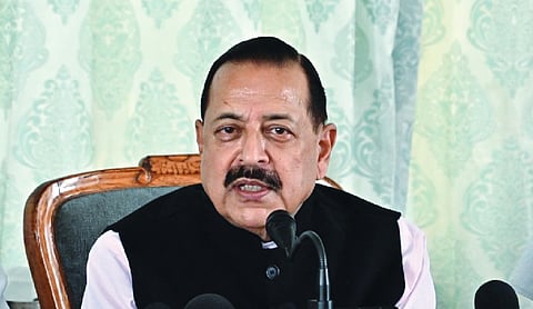 Jitendra Singh reviews plans for space labs in colleges
