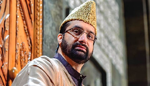 JK: Mirwaiz ‘not allowed’ to offer Friday prayers