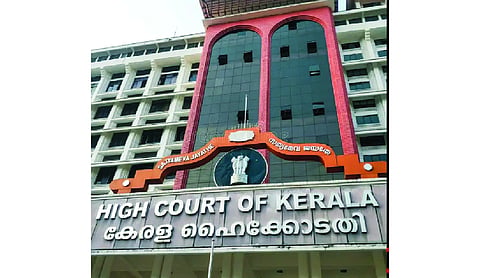 Kerala HC notice to ex-CM’s security staff