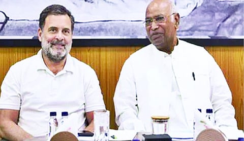 Kharge, Rahul to take decision on Kerala CM