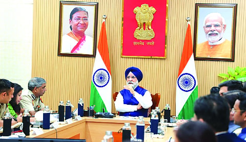 LG orders Nodal Police Officer, Pink Booth for DU Women’s college