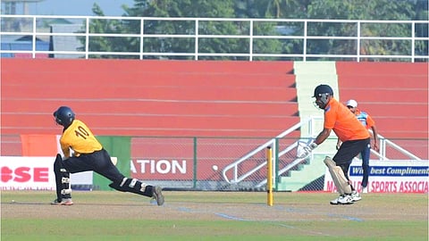 Love to see one bowler allowed to bowl fifth over in T20 cricket: Simon Taufel