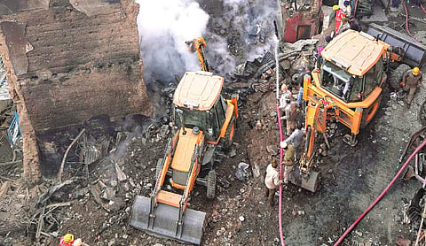 Major fire in Himachal kills 3; several buildings destroyed