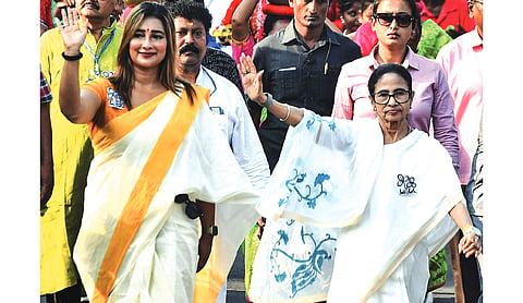 Mamata accuses PM of misrepresenting facts over fish production