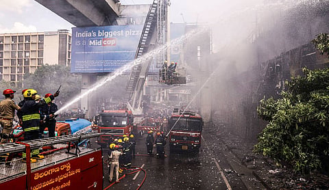 Massive blaze erupts at Ameerpet Shopping Complex in Hyderabad