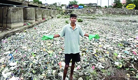 MP youth’s mission to clean Ajnar River gets civic support