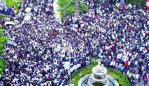 MPSC paper leak: Aspirants protest in Pune